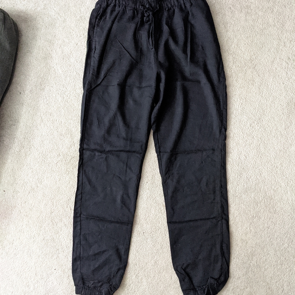 Uniqlo Drape Jogger Pants